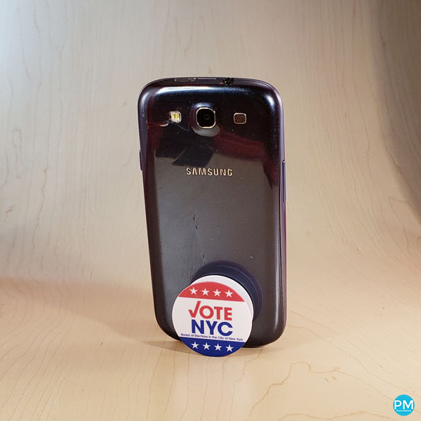 pop accordion phone socket stands promotional product